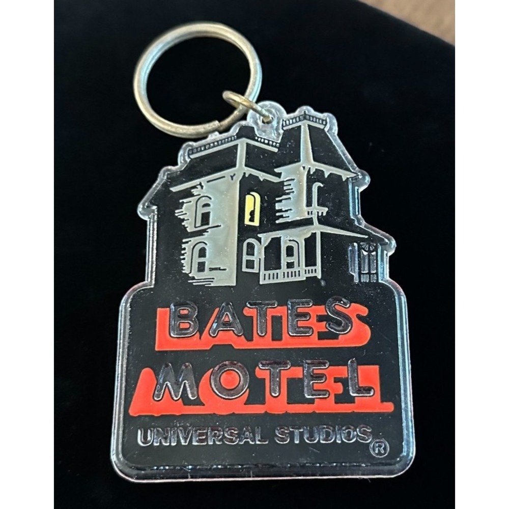 Psycho Bates Motel Room Horror Movie Film Keychain Acrylic Key Tag Keychain